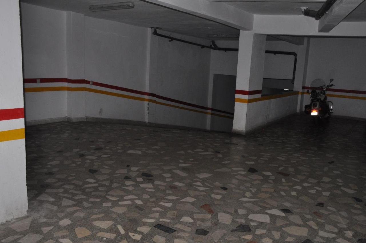 Val Fleuri Apartment With Balcony, Casablanca Eksteriør billede
