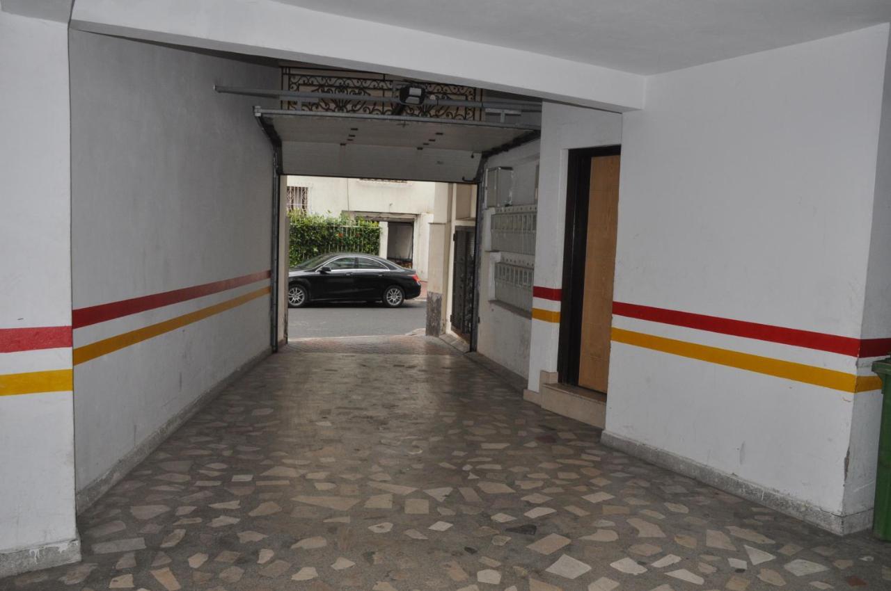 Val Fleuri Apartment With Balcony, Casablanca Eksteriør billede
